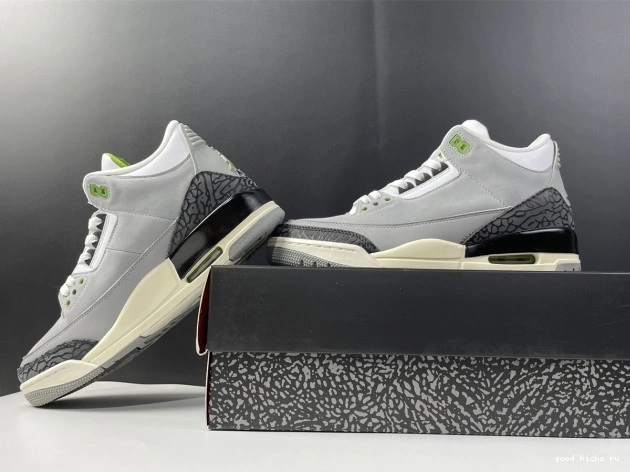 136064-006 Chlorophyll Retro Jordan 3 Air 0819